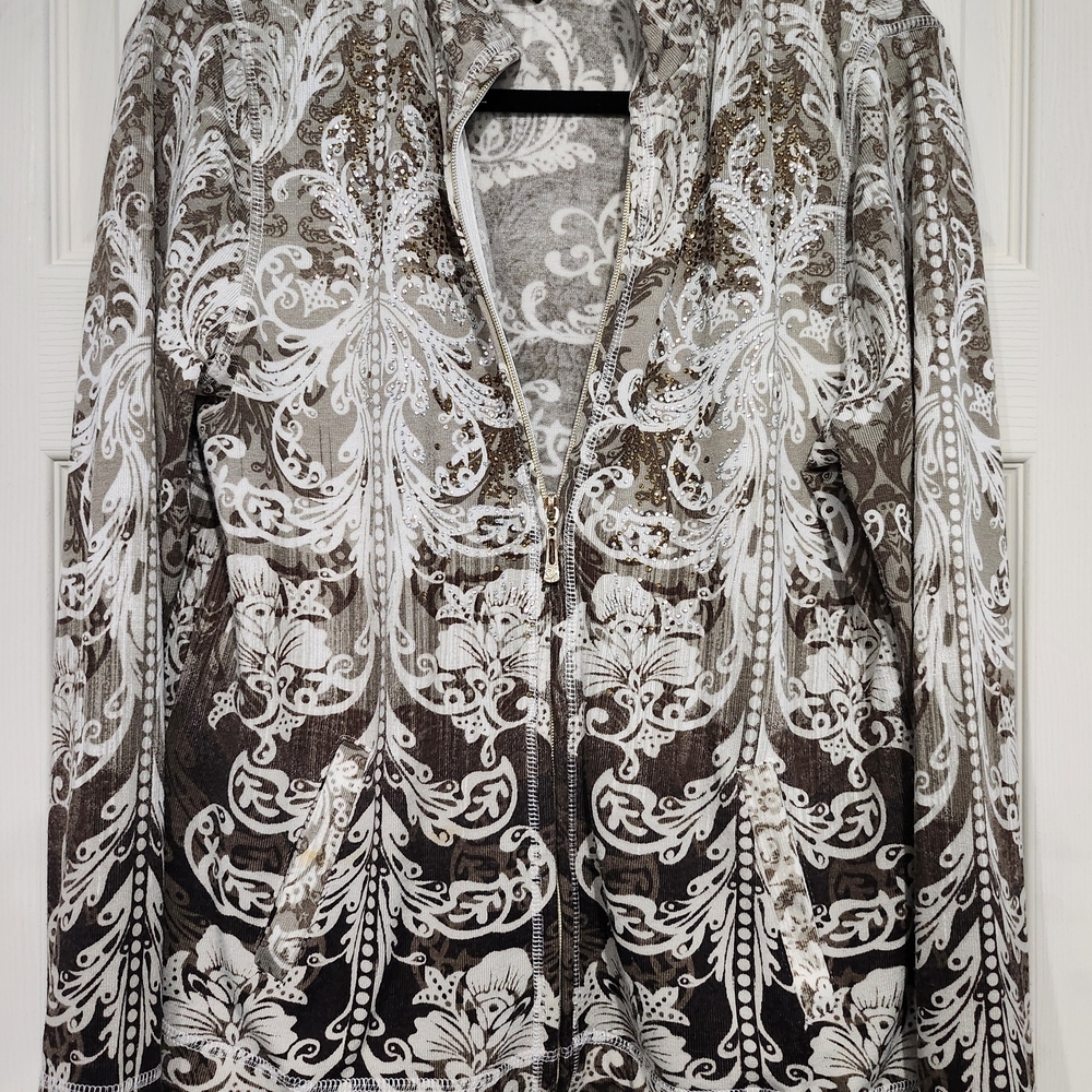 186. EUC Sportelle Beige and Cream Patterned Jacket